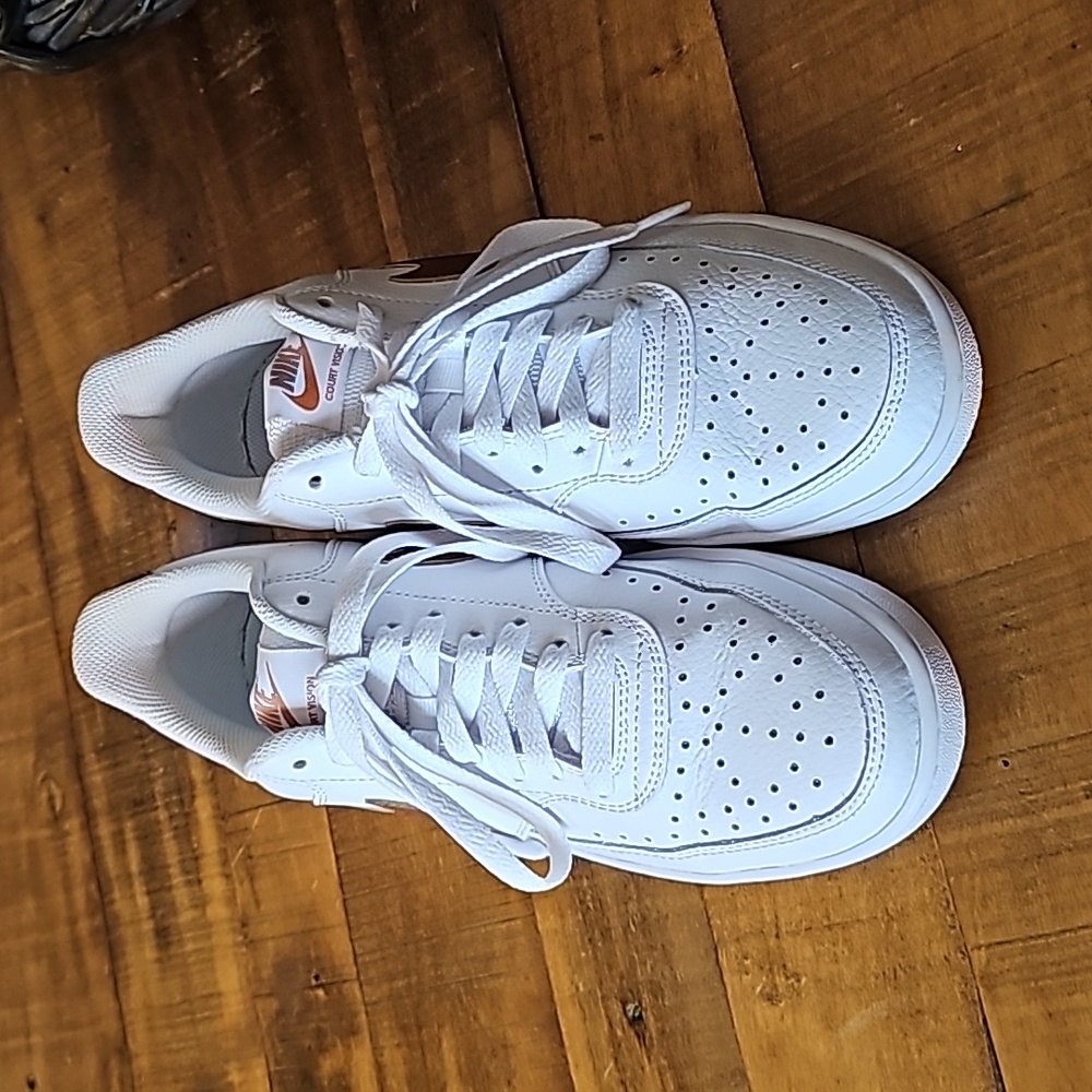 Nike Court Vision Low, white and bronze